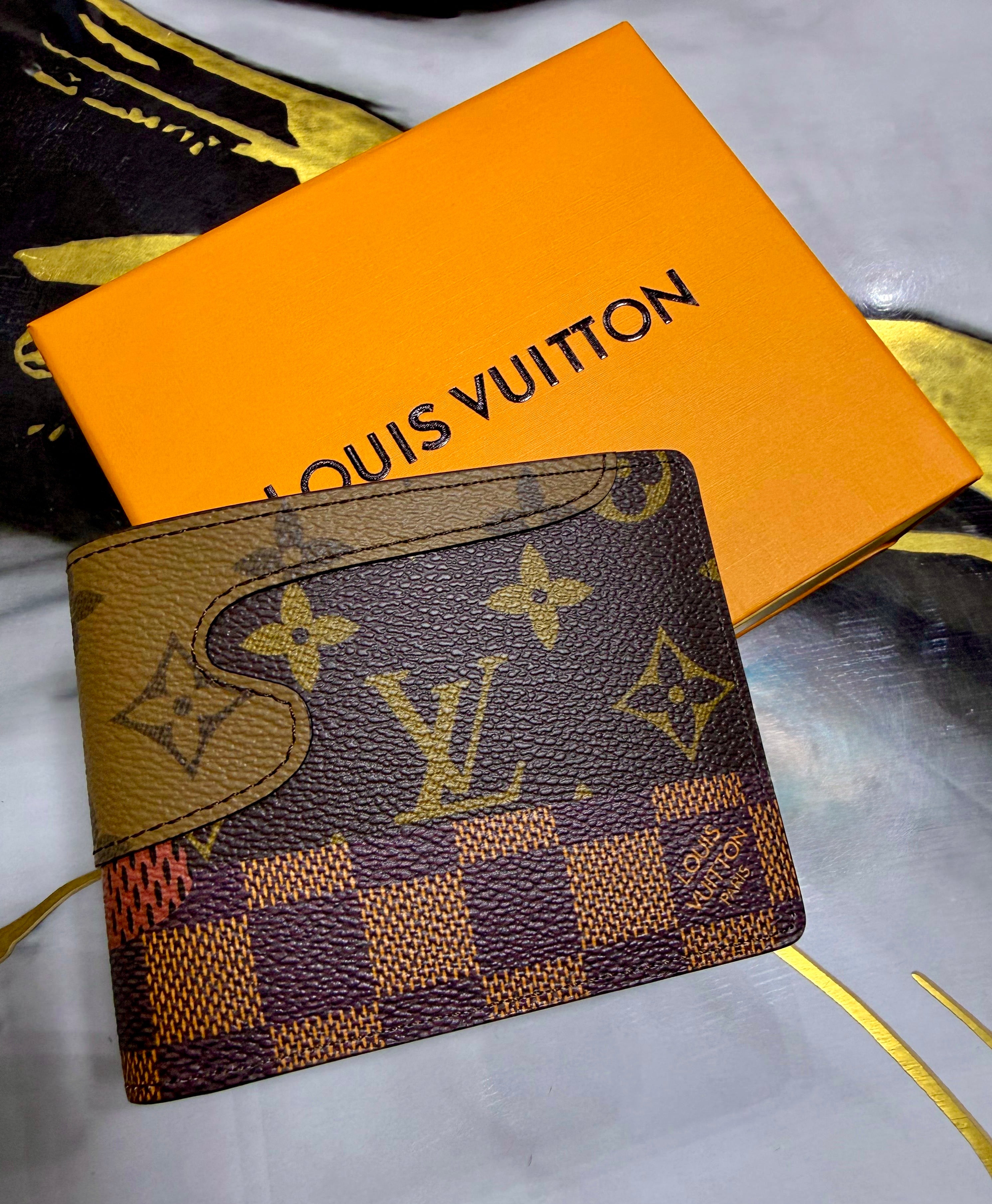 Cartera Louis Vuitton LV