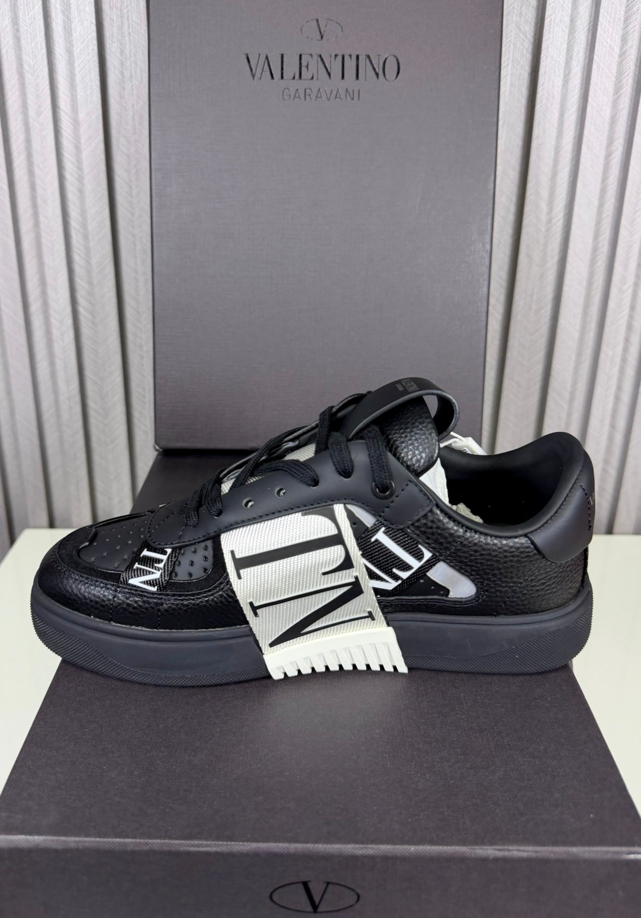 Tenis Dama Valentino One Stud XL Black