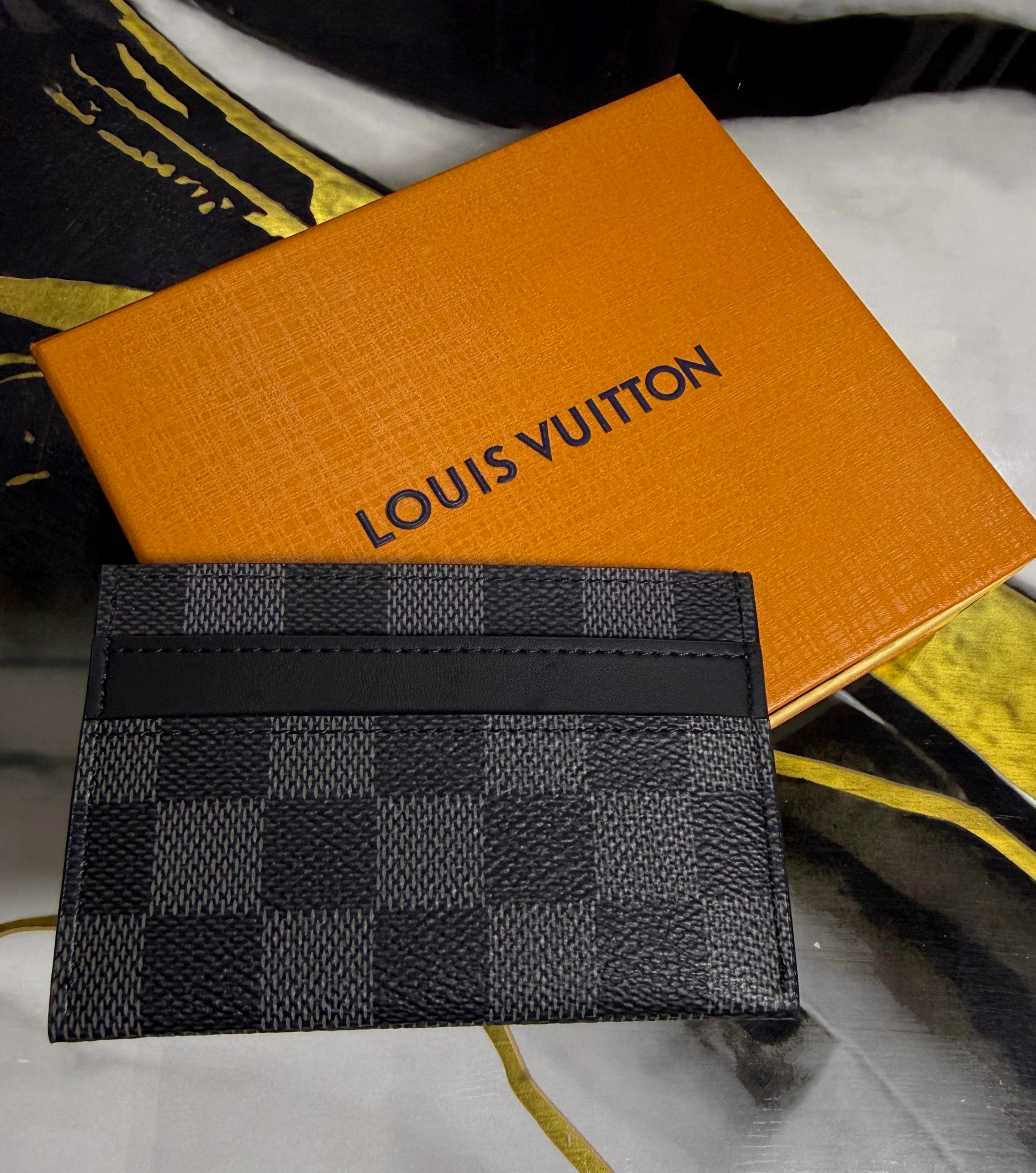 Tarjetero Louis Vuitton LV Negro