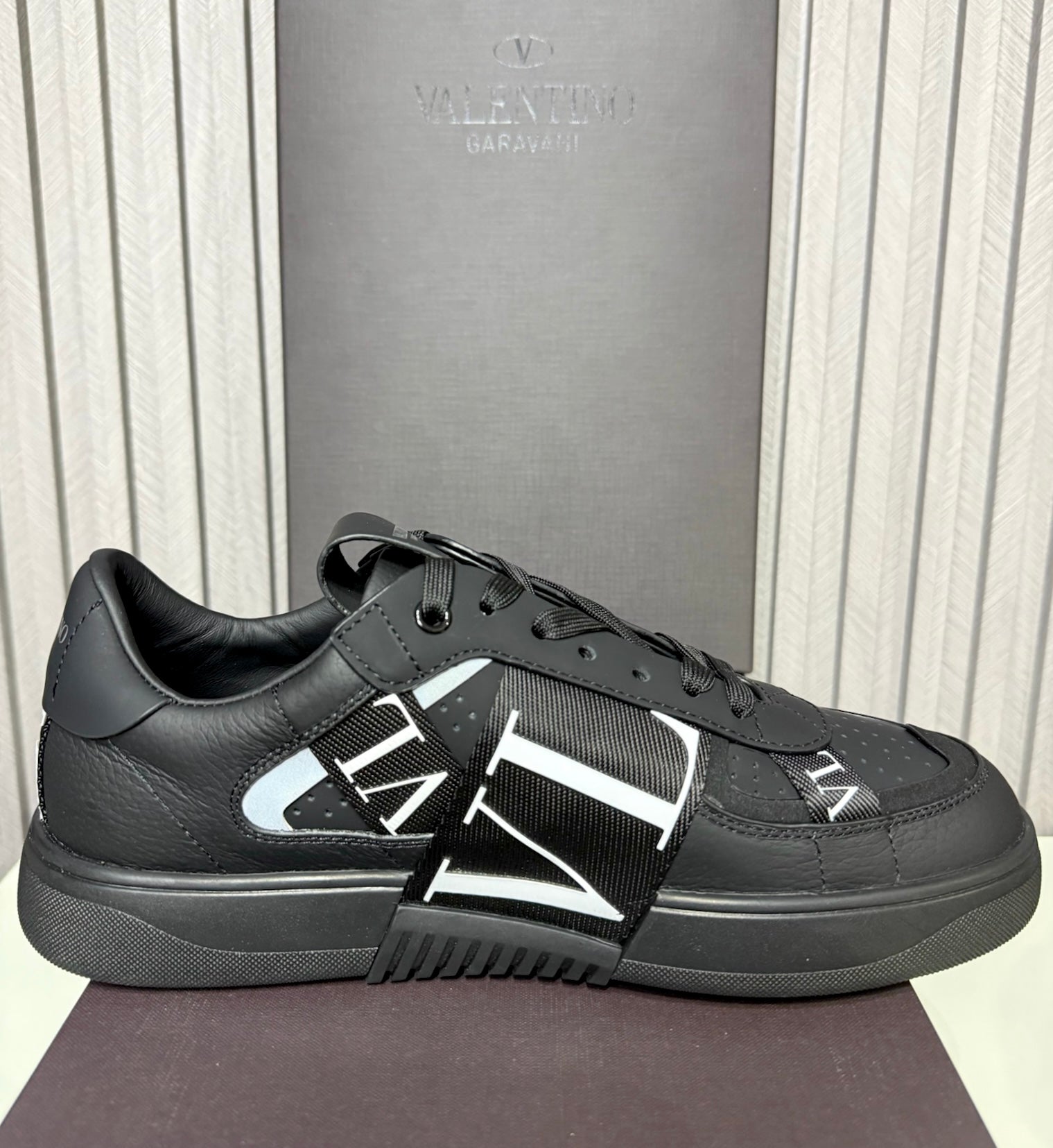 Tenis Valentino Garavani One Stud XL Black
