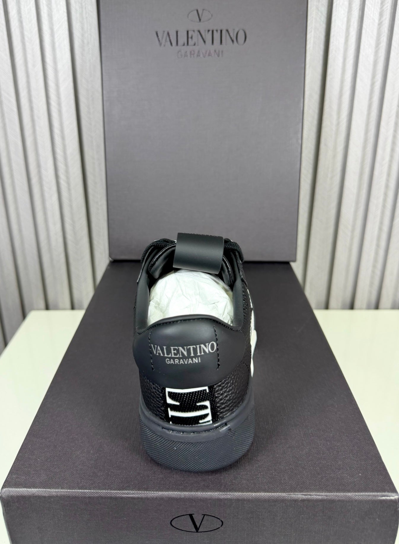 Tenis Dama Valentino One Stud XL Black