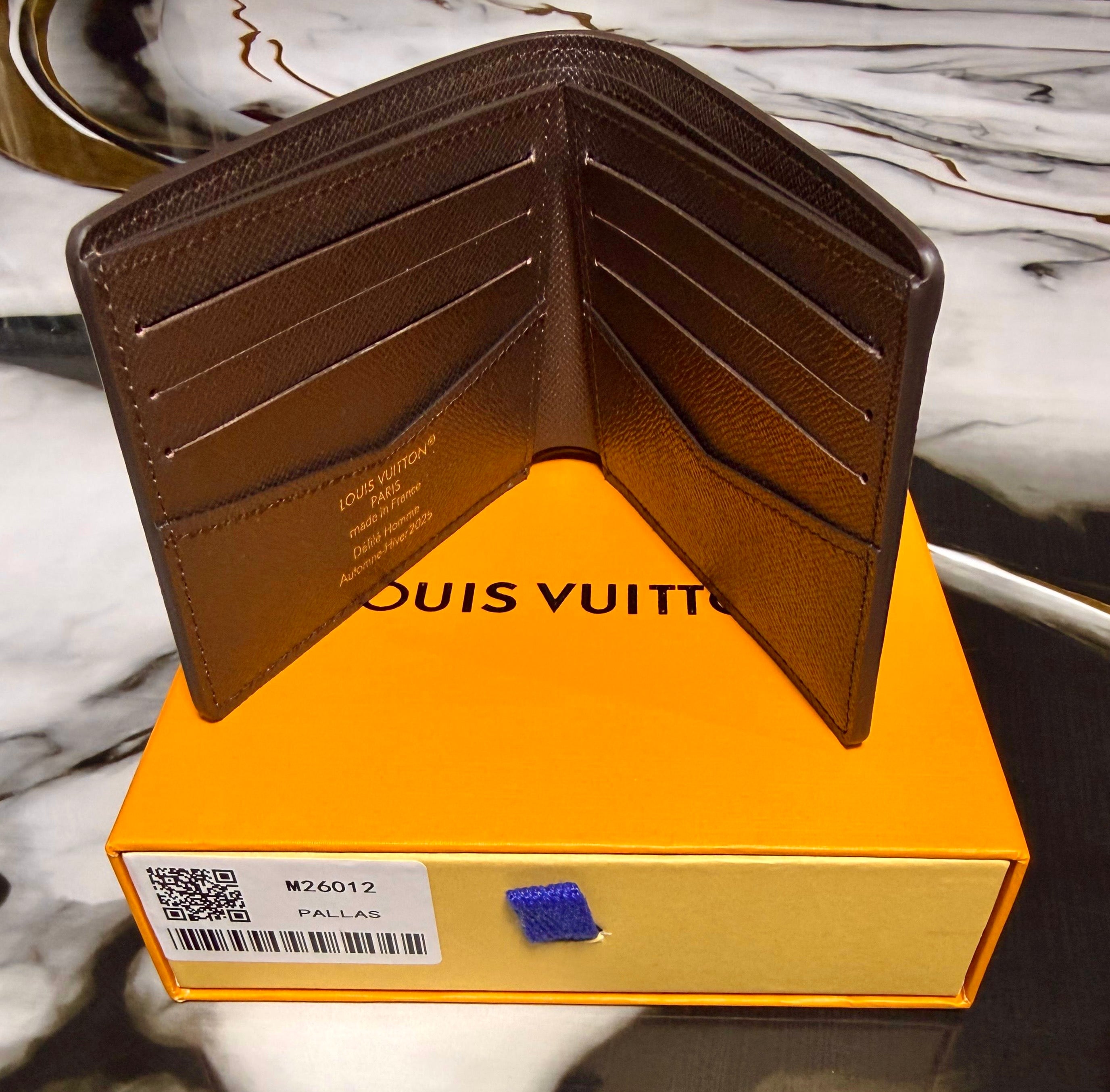 Cartera Louis Vuitton LV