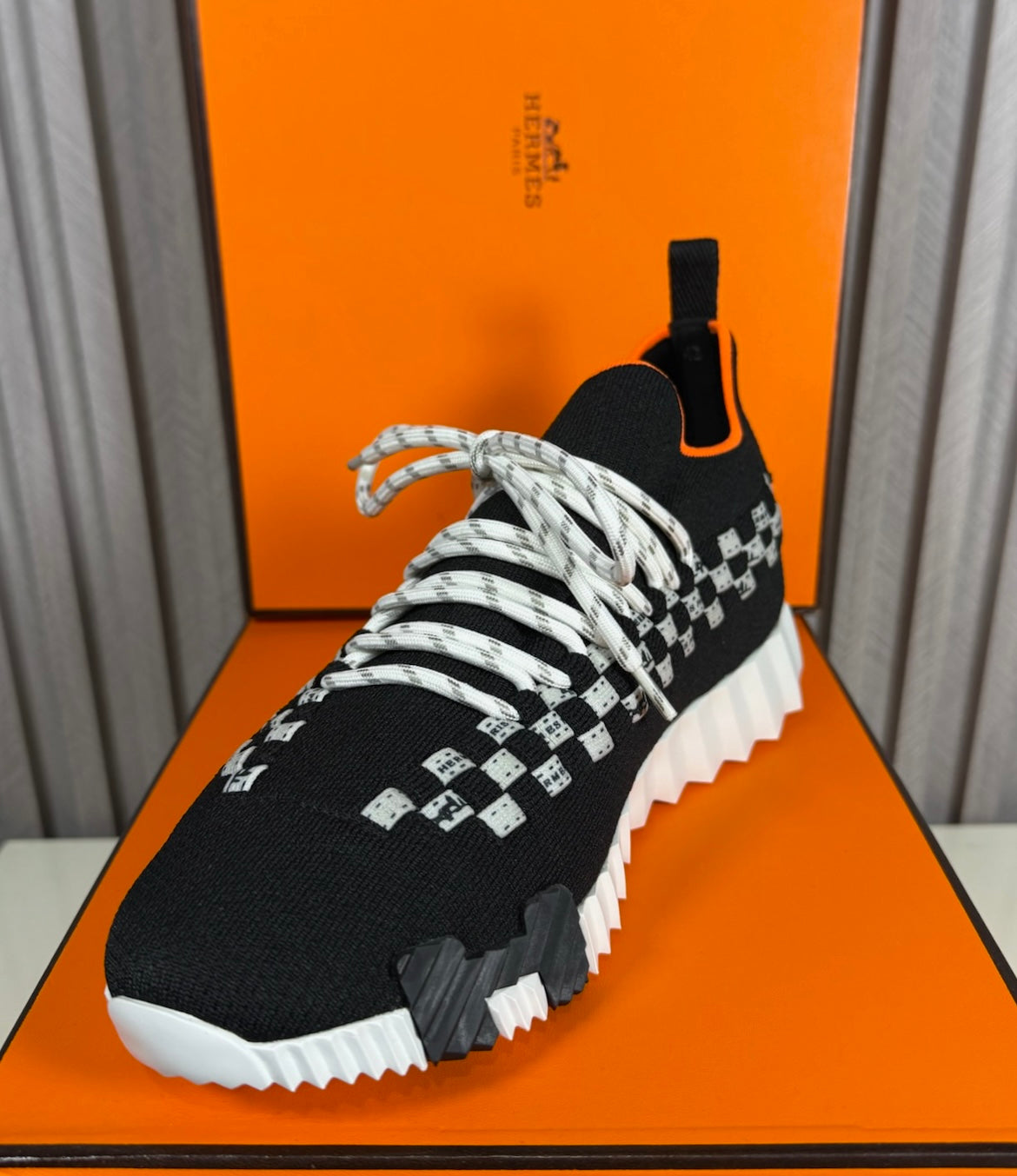 Tenis Hermes Bouncing Black White