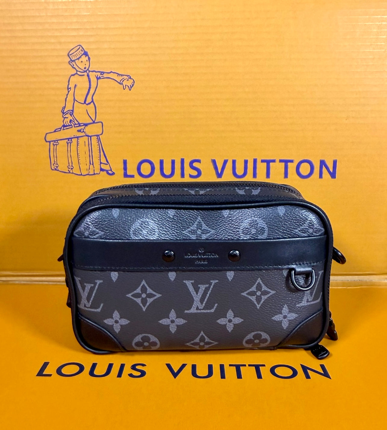 Louis Vuitton Gray/Black Bolsa Hombre