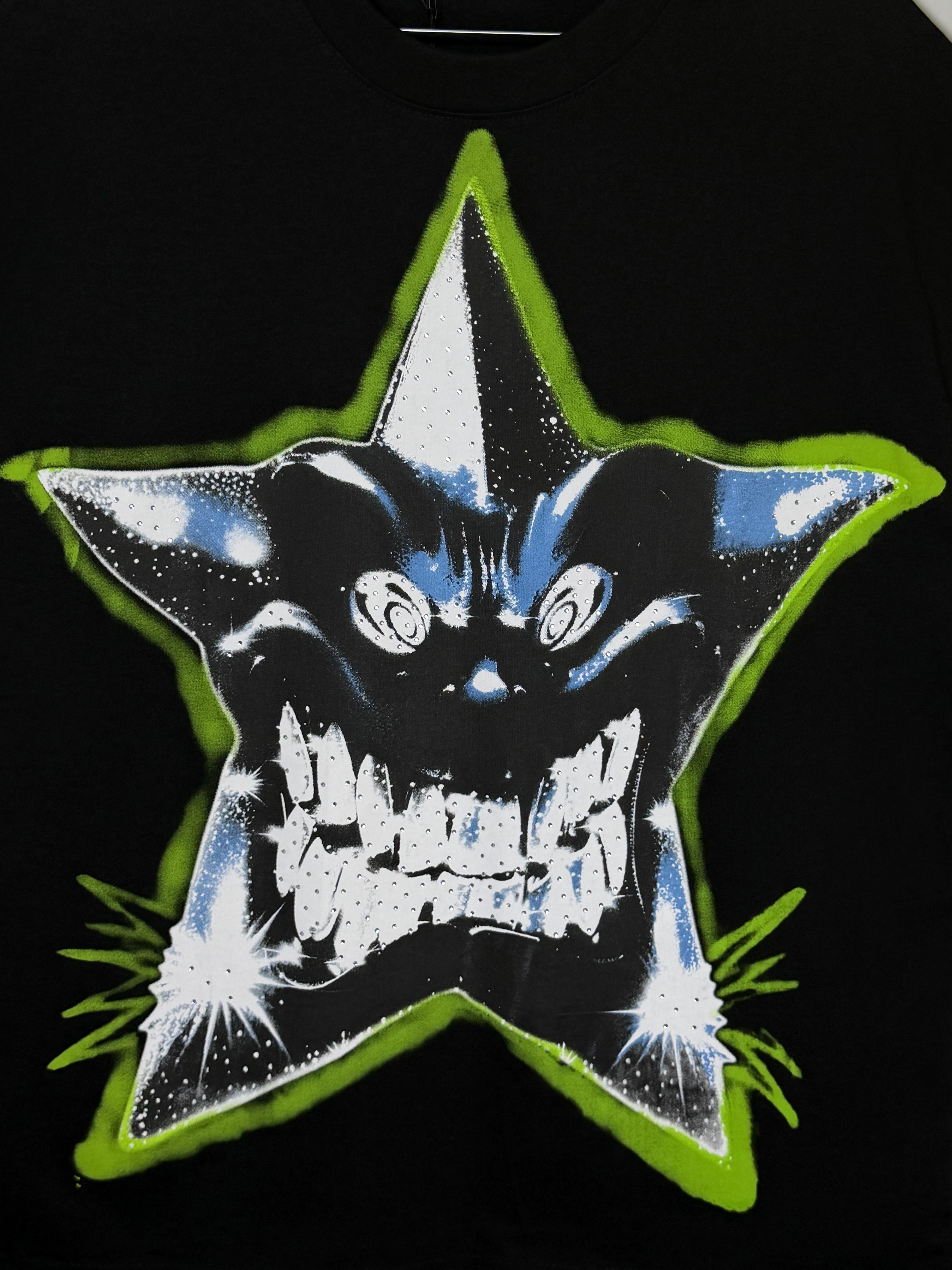 Playera 100% Algodón HELLSTAR Cuello Redondo