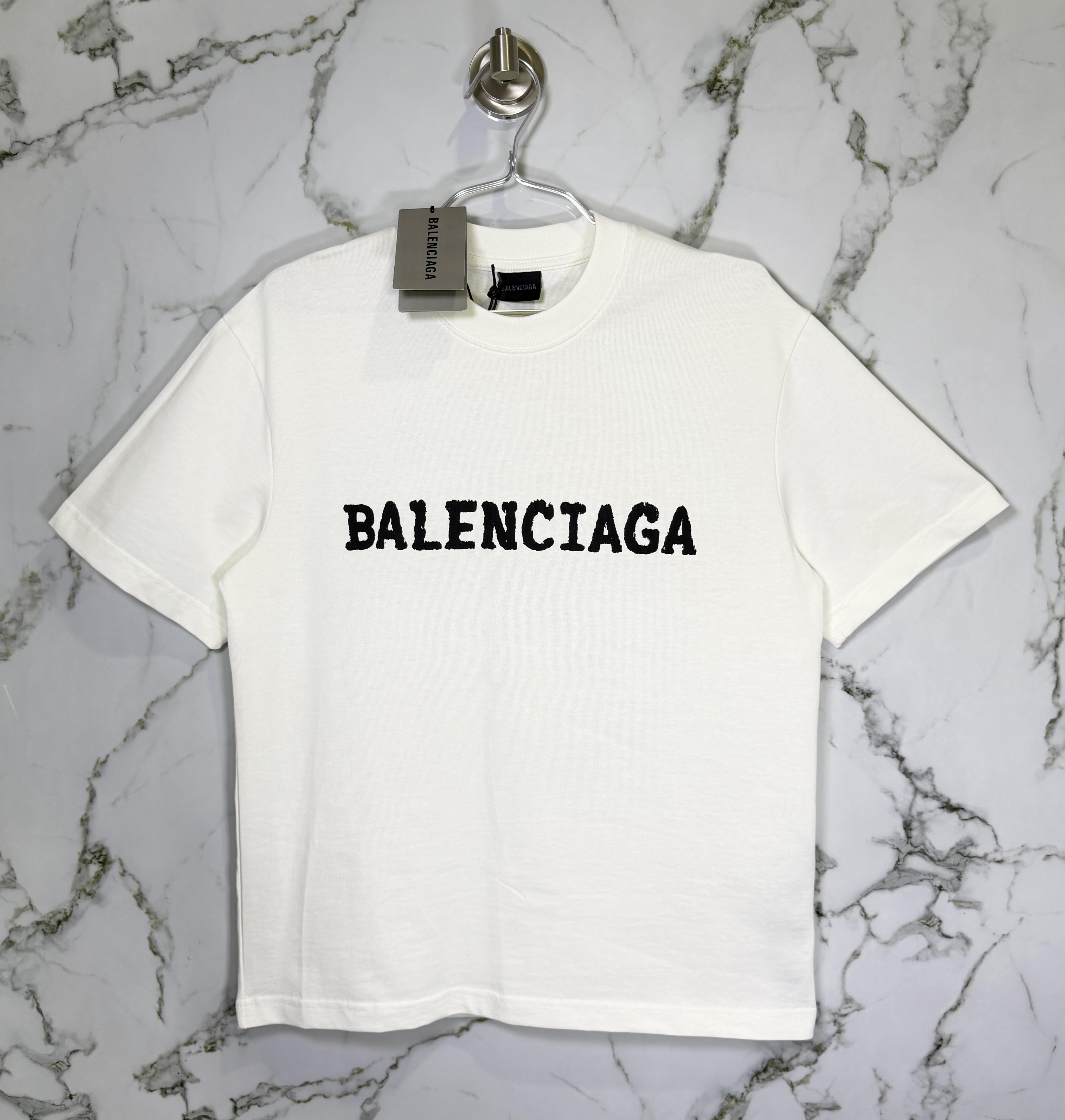 Playera 100% Algodón Balenciaga Cuello Redondo