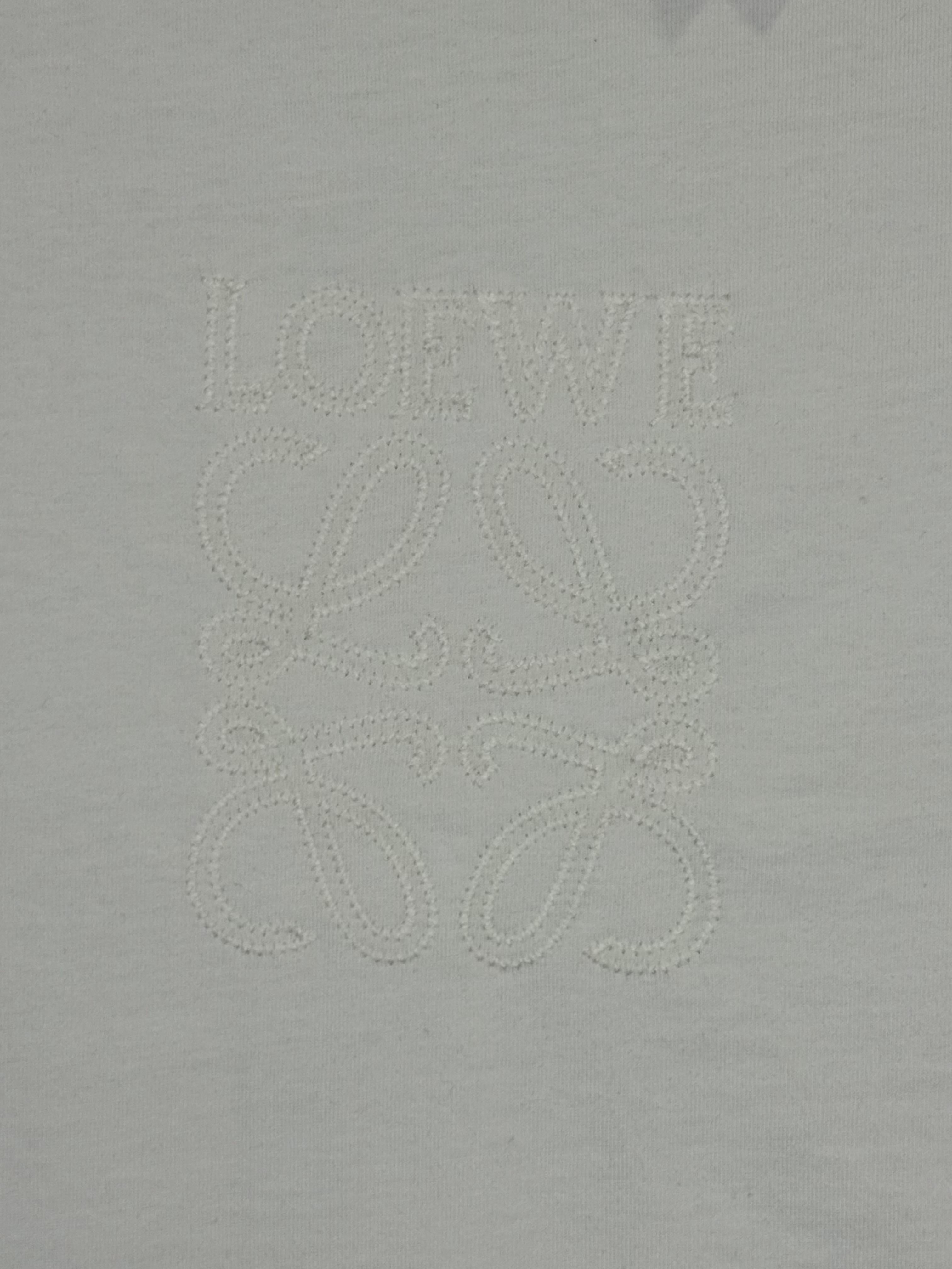 Playera Calidad Alta LOEWE Cuello Redondo