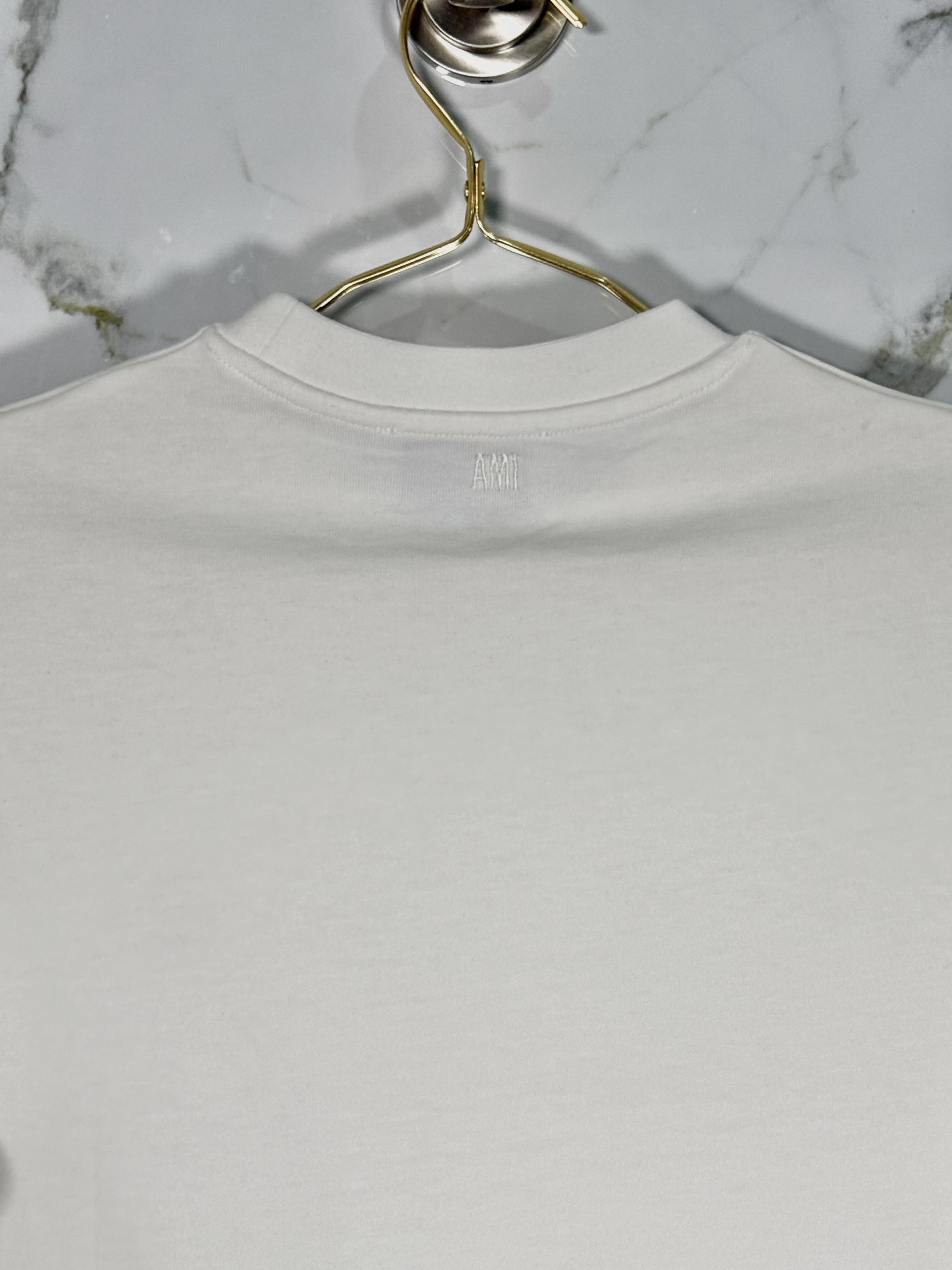 Playera Calidad Alta AMI Cuello Redondo