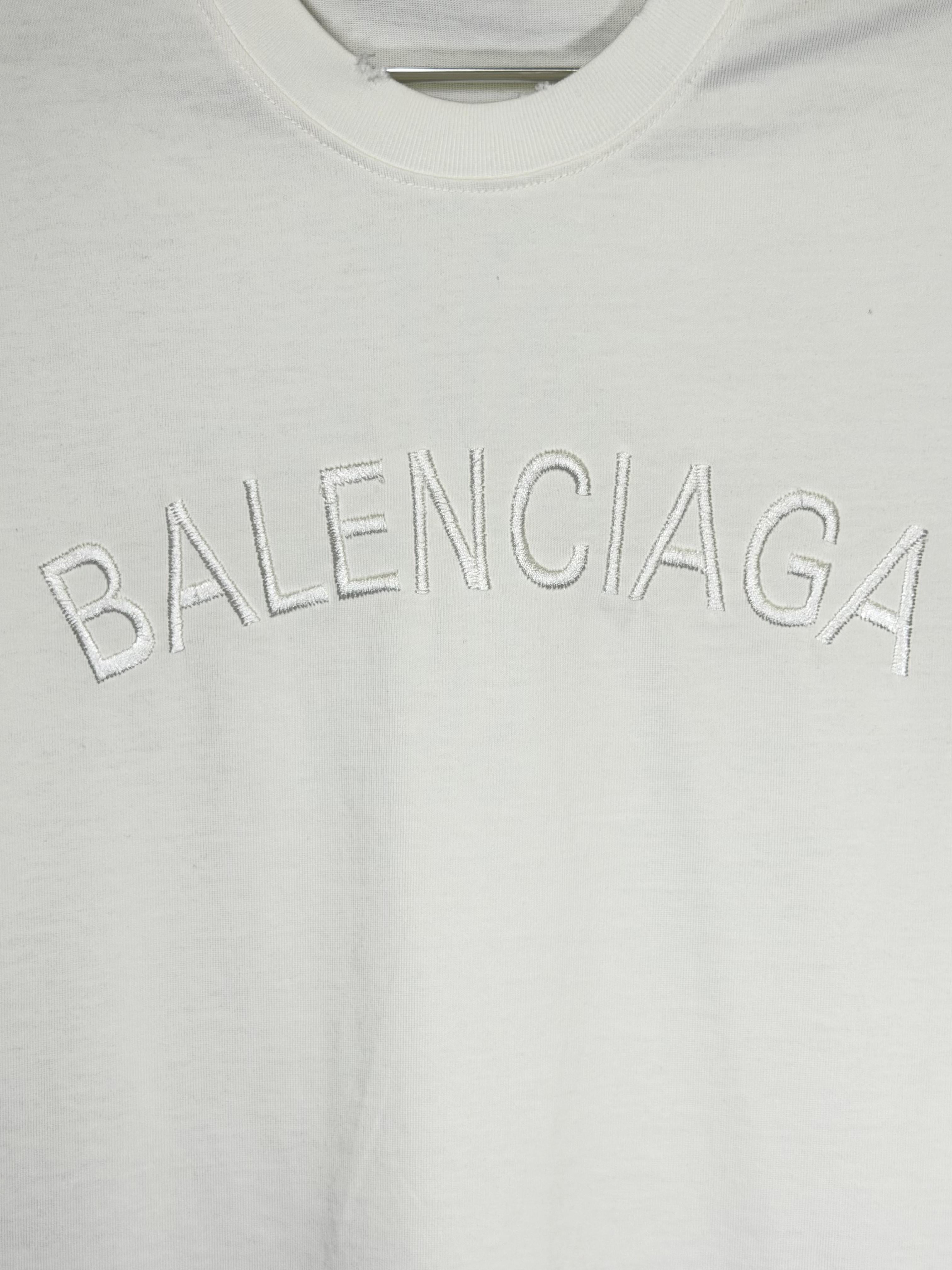 Playera 100% Algodón Balenciaga Cuello Redondo