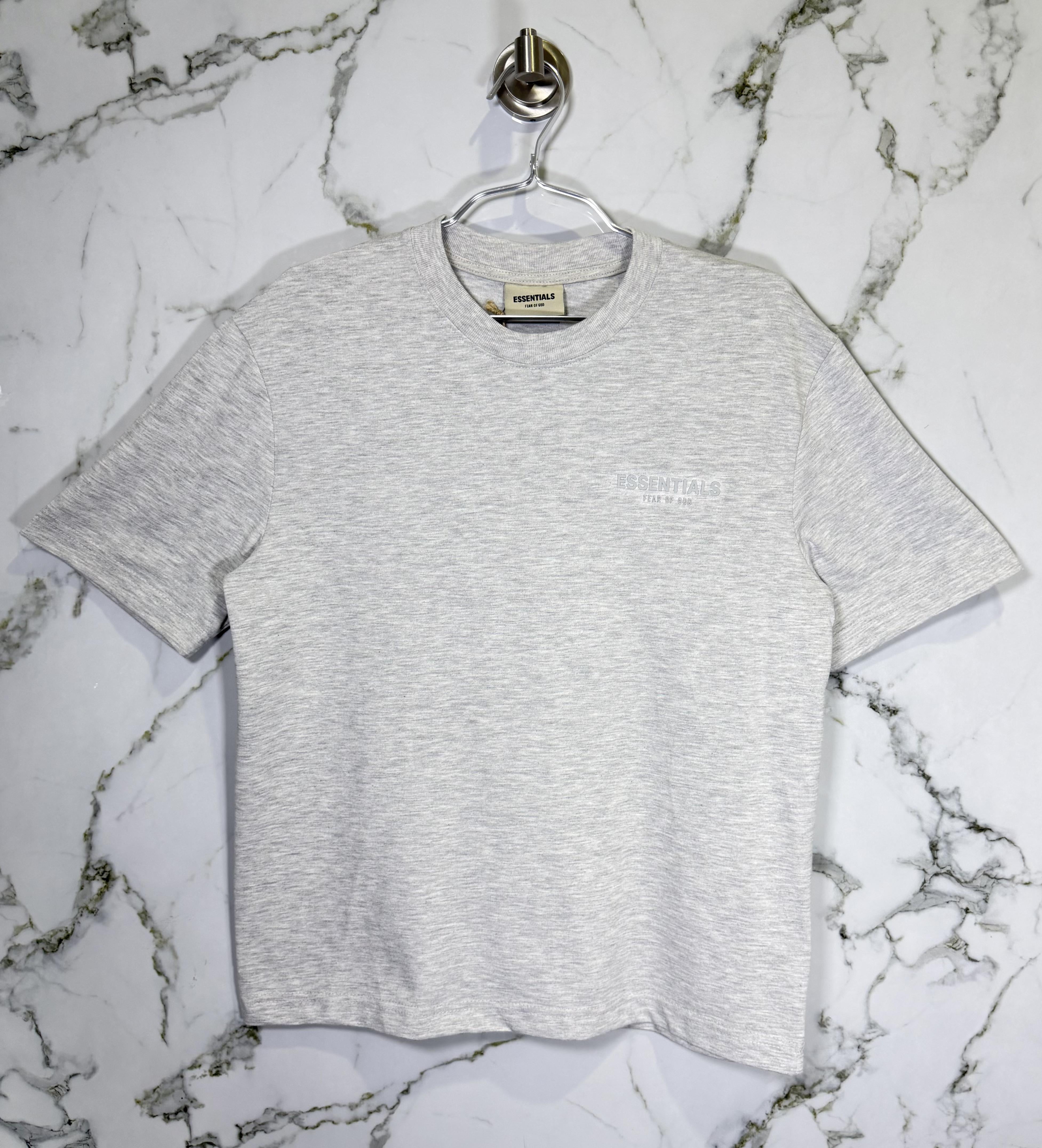 Playera 100% Algodón ESSENTIALS Cuello Redondo