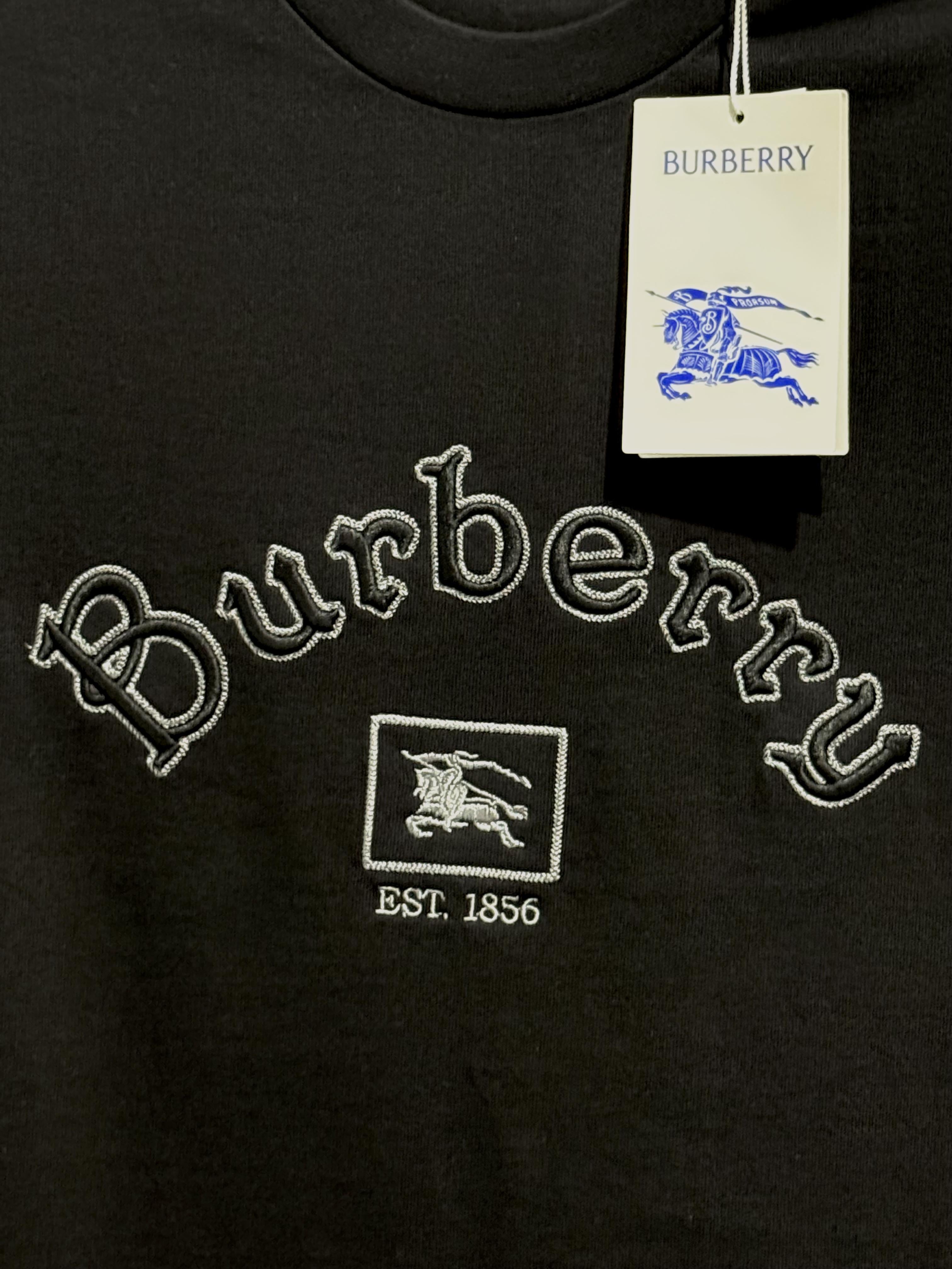 Playera Calidad Alta Burberry Cuello Redondo
