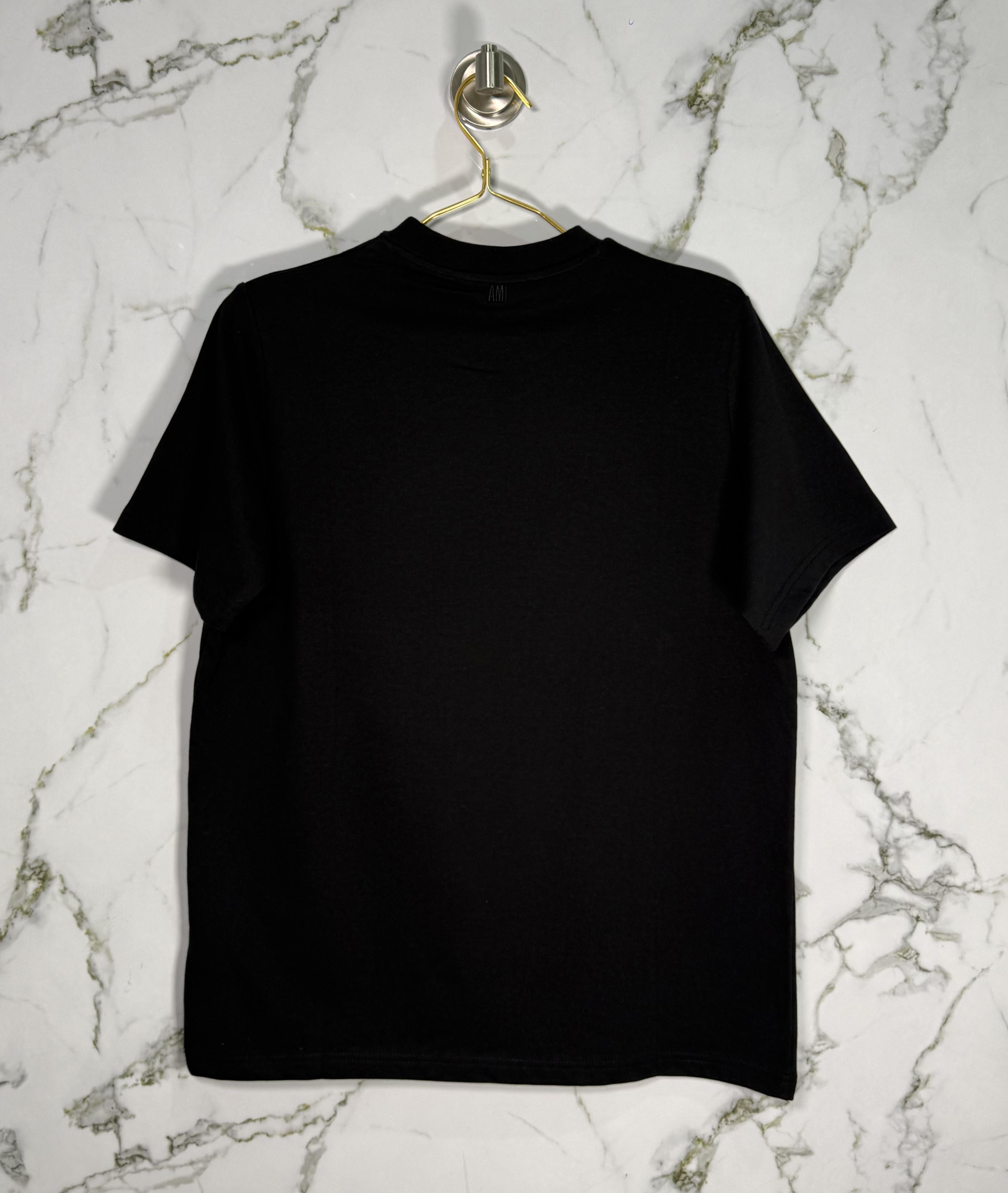 Playera Calidad Alta AMI Cuello Redondo