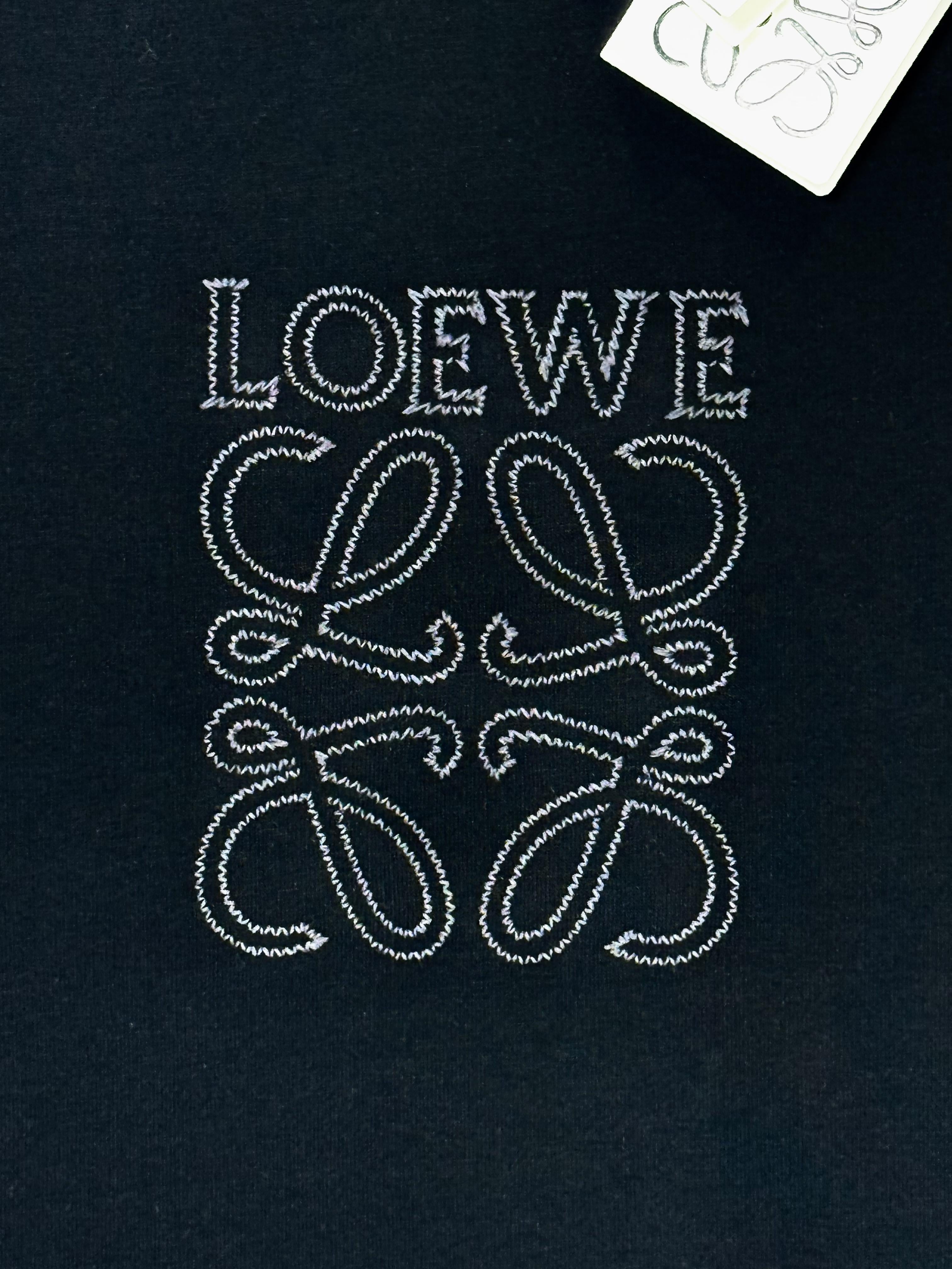 Playera Calidad Alta LOEWE Cuello Redondo