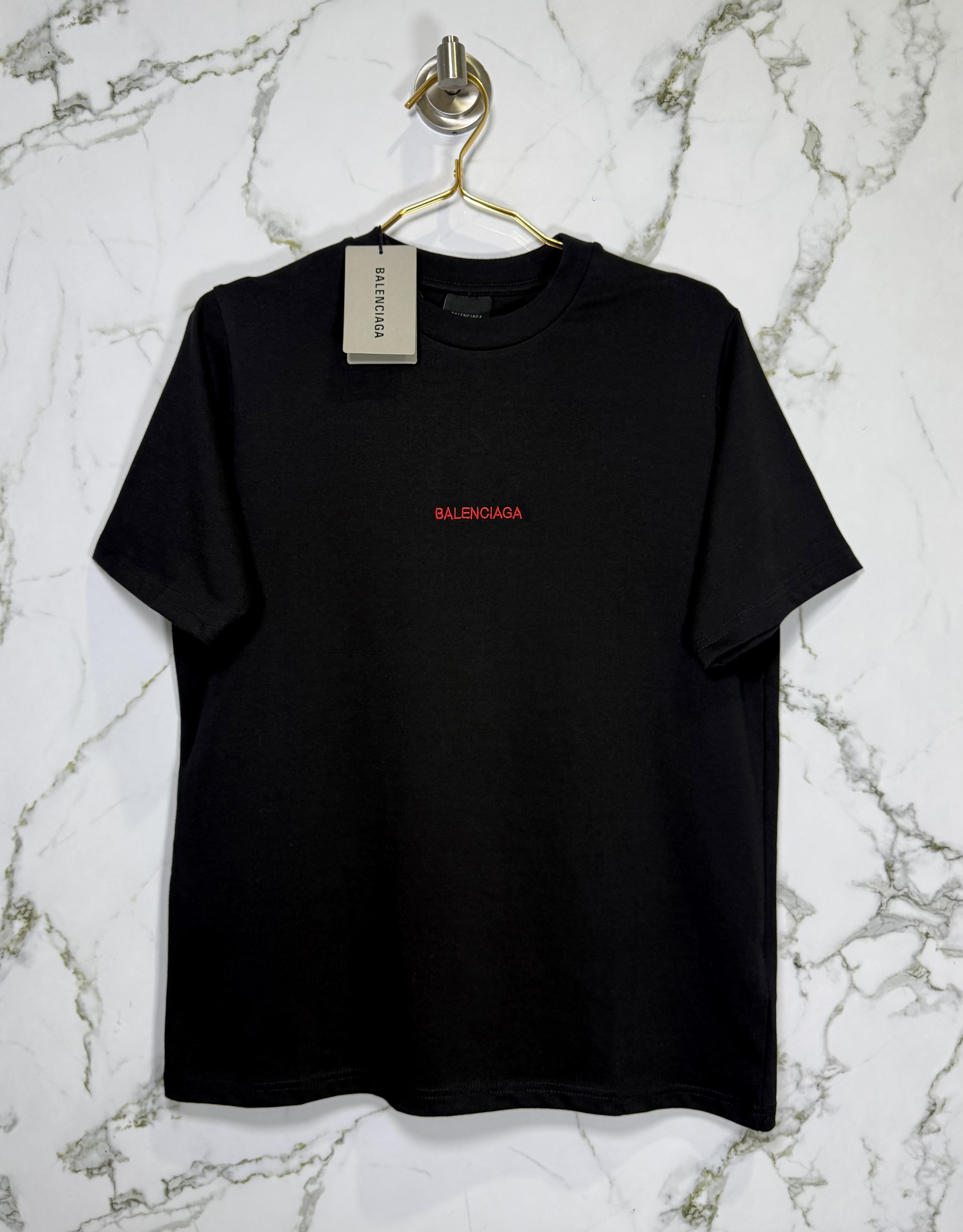 Playera Calidad Alta Balenciaga Cuello Redondo