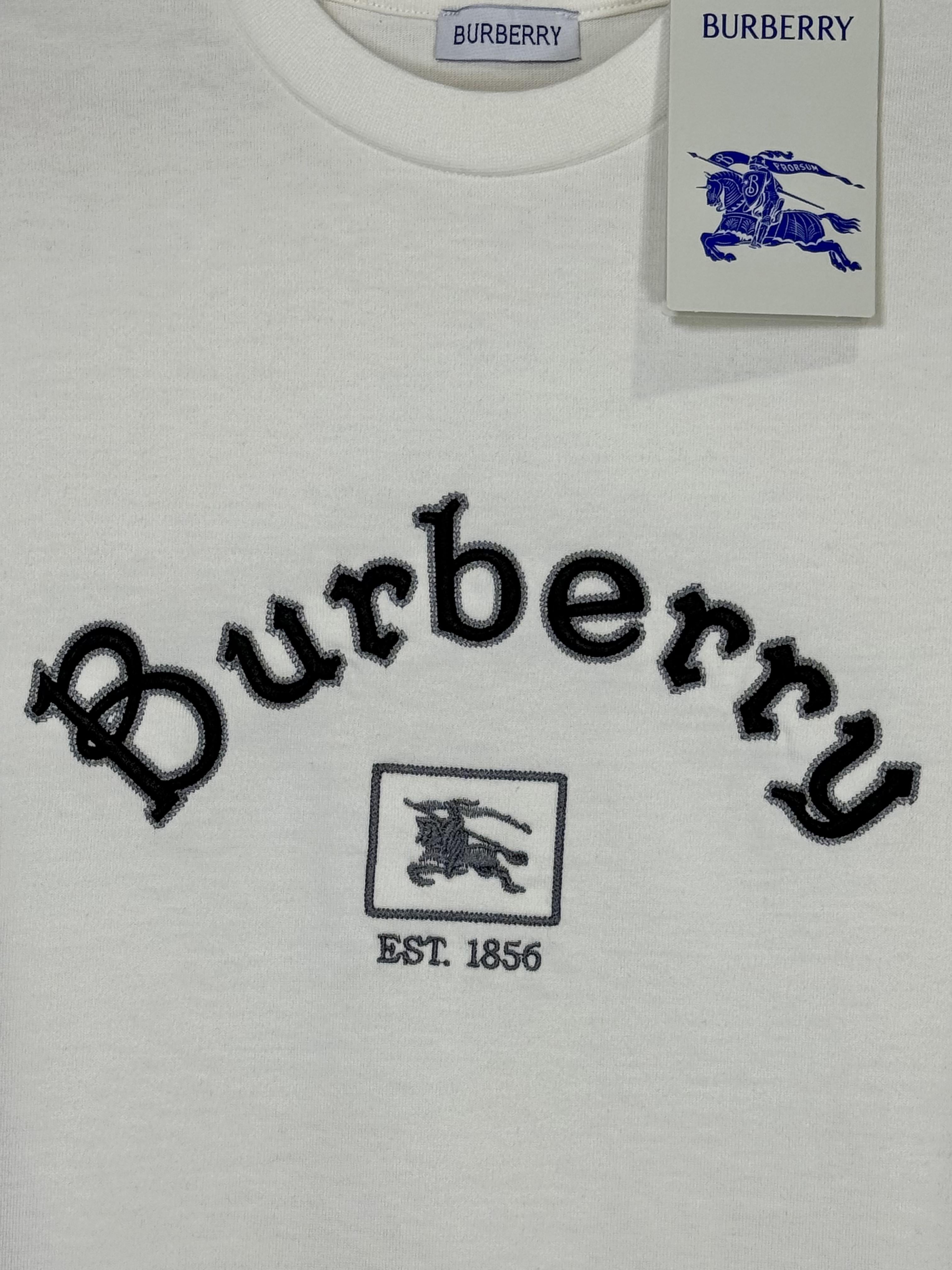 Playera Calidad Alta Burberry Cuello Redondo